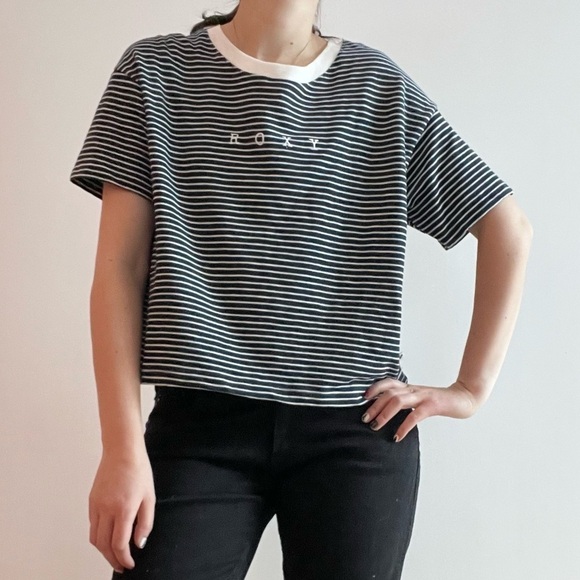 NWT Roxy Infinity Is Beautiful B Striped T-Shirt - S - Picture 5 of 16